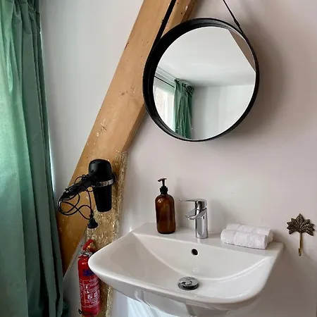 Hostel Tiny Private