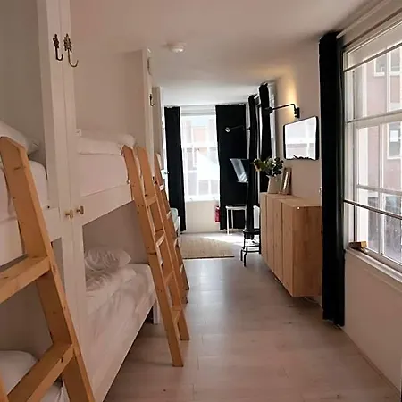 Hostal Tiny Private Haarlem