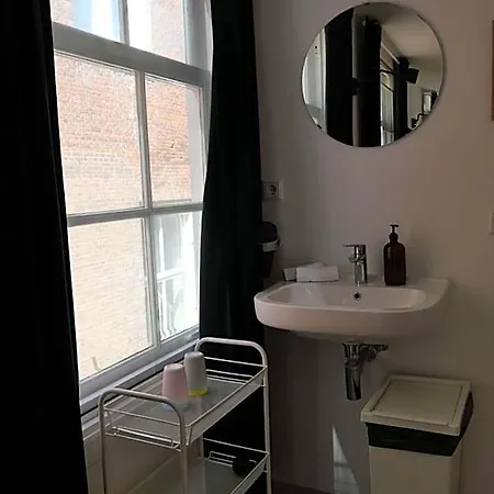 Tiny Private *